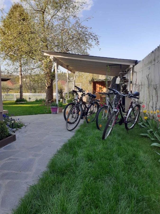 Riverside Apartman**** Miskolc Exterior foto